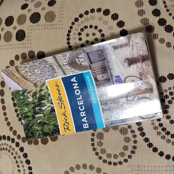 Barcelona Travel Guide Rick Steves - Picture 3 of 5